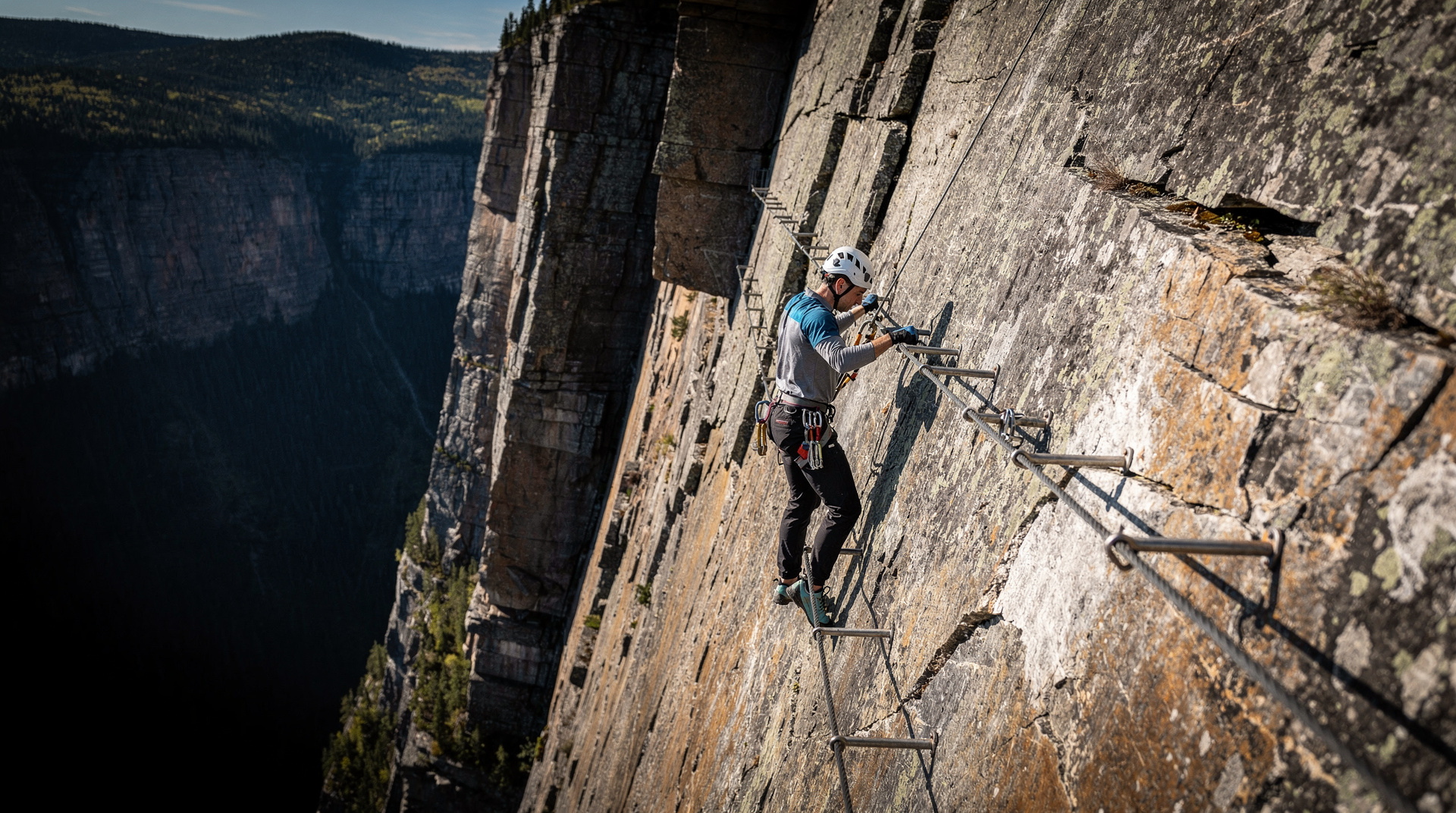 Vía ferrata en Québec: dónde escalar (y qué esperar) — Vía ferrata en Québec: Tyroparc Sainte-Agathe, Cap Beauséjour y Grands-Jardins C